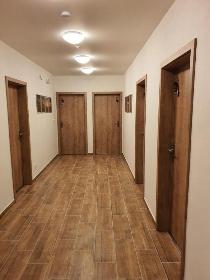 Pension A Restaurace U Sousedu Strazny Bagian luar foto